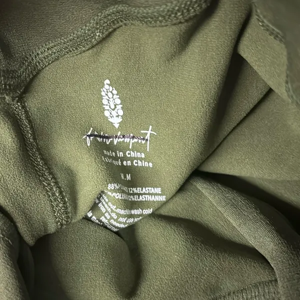 New Free people MOVEMENT army green leggings activewear sz medium m high rise - Image 7