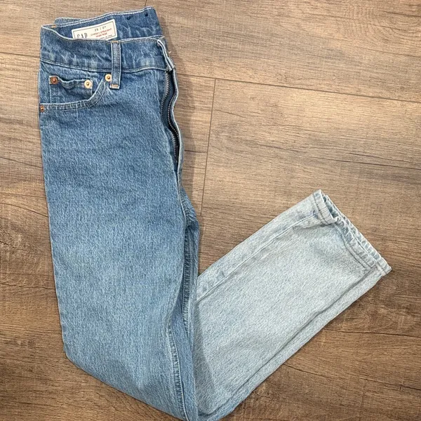 GAP Women's Light Blue Ombré Straight Leg Jeans - Image 2