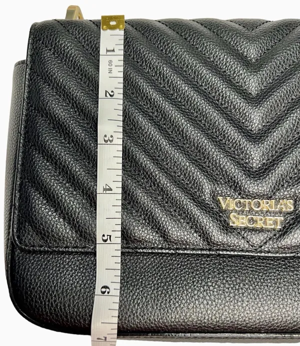 Victoria's Secret Pebbled V-Quilt Shoulder Bag Crossbody Purse Black Pre-Loved - Image 5