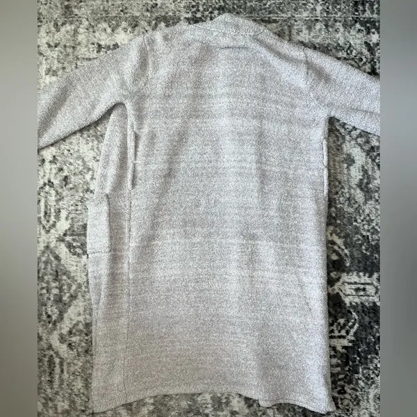 Barefoot Dreams Heathered Robe - Image 6