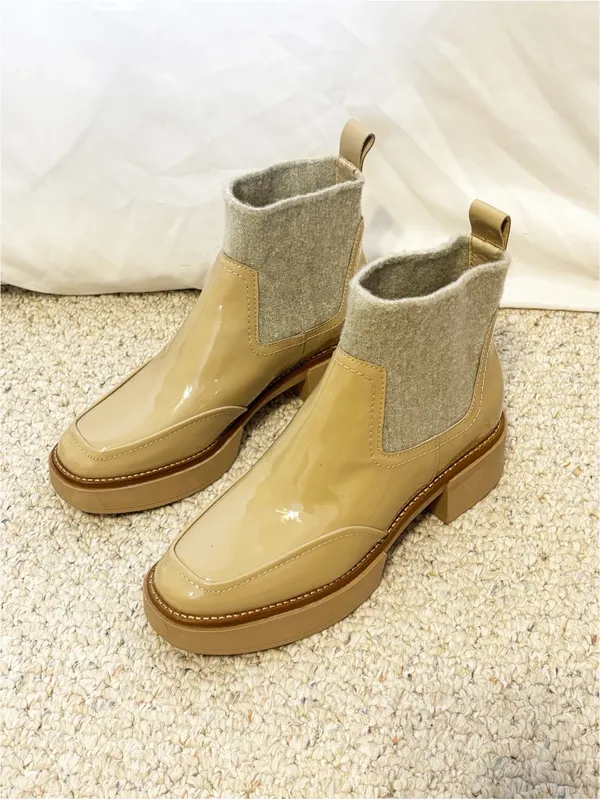 Dolce Vita Saline H2O Waterproof Platform Booties in the color dune size 9.5 - Image 3