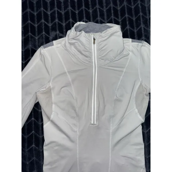 Lululemon Women's Define Pullover Jacket White 1/2 Zip Thumbhole Luon Sz 6 - Image 3