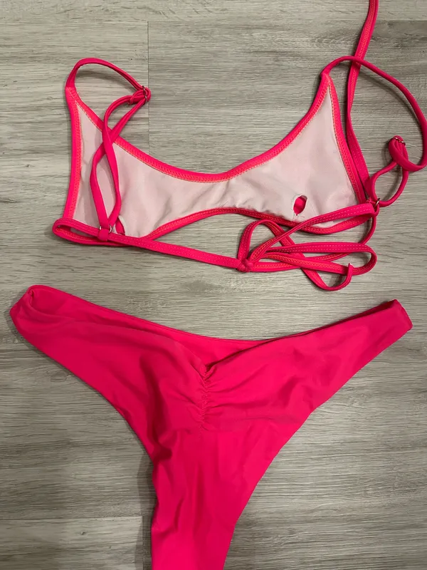 Amazon Bright Pink Bikini Set - Image 2