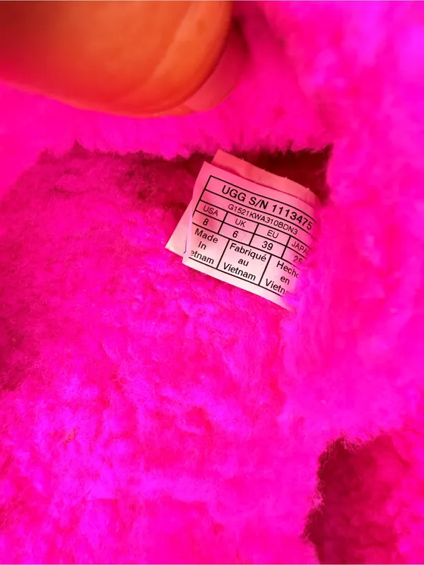 UGG Fluffita Pink Slippers wool fluffy slipper shoes sandals size 8 hot pink - Image 7