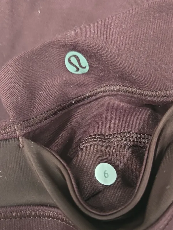 Lululemon Barre Star Pant in the Bordeaux Drama Size 6 - Image 8