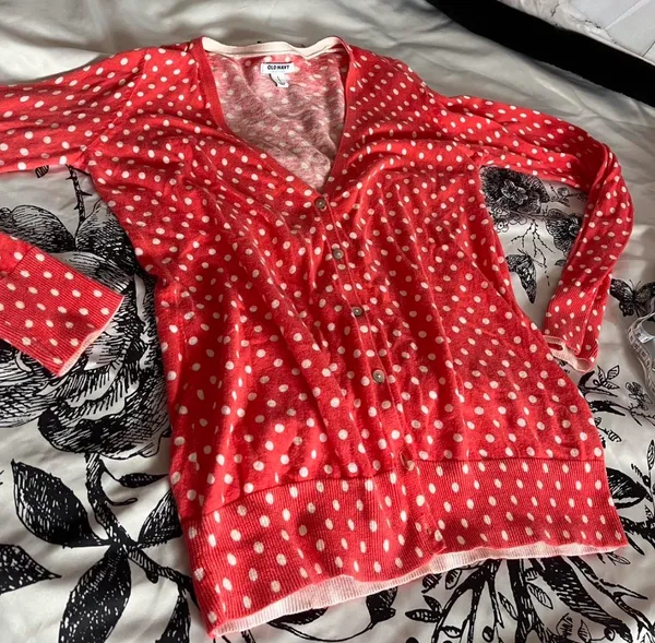 Old Navy Red Polka Dot Button-Up Cardigan Top - Image 3