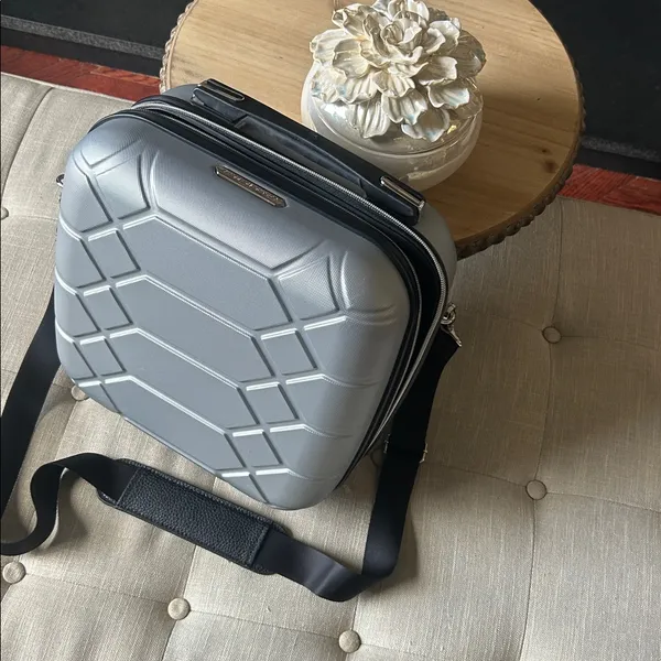 Aimee Kestenberg Grey Mini Hard-case Travel Luggage Bag - Image 2