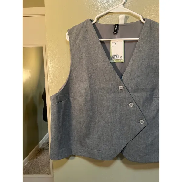 Divided H&M Womens Size XL Vest Asymmetric Button Gray Sleeveless V-Neck Stretch - Image 3