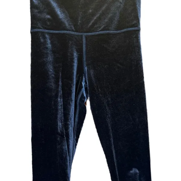 Athleta Black Velvet Elation Ultra‎ High Rise Tights Leggings Sz XS - Image 4