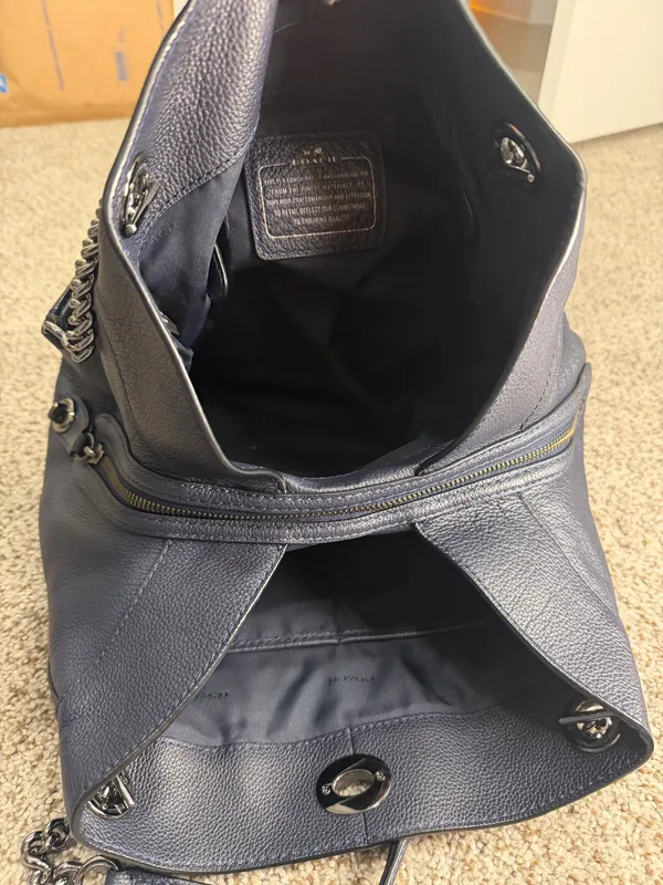 Coach Shoulder Bag - Image 6