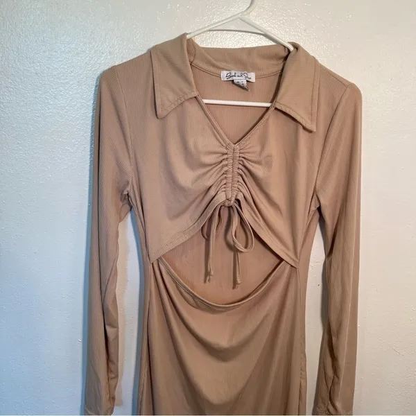 Birch and Stone Women's Size Large Ribbed Mini Dress Beige Cut‎ Out Cinched - Image 3