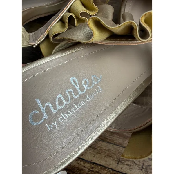 Charles‎ by Charles David Royals gold ruffle block heel slide sandals 7 - Image 7