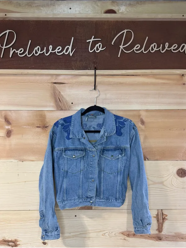 Free People Light Blue Denim Jacket with Blue Floral Embroidery - Image 3