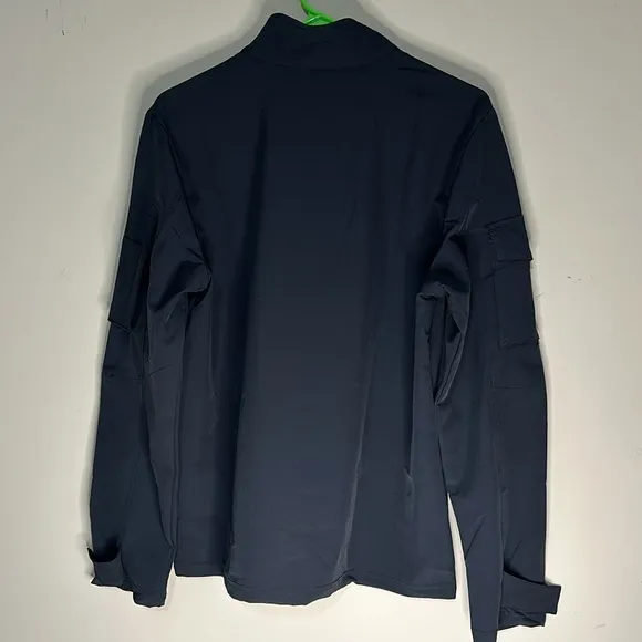 Men’s Golf pullover black size small NWOT arm pockets - Image 9
