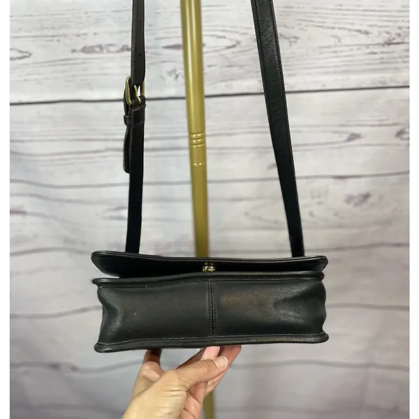 Coach Vintage Tribeca 9092 Black Leather Flap Crossbody Bag - Image 4