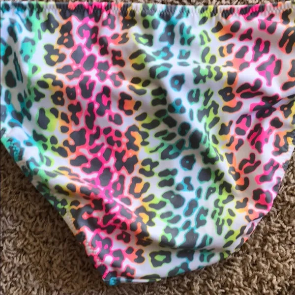 Victoria's Secret NWOT large swim bottoms ❤️ - Image 4