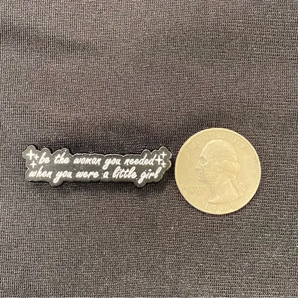 Enamel pin/magnet empowers you Black - Image 2