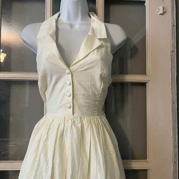 New‎ ModCloth Halter Dress - Image 4