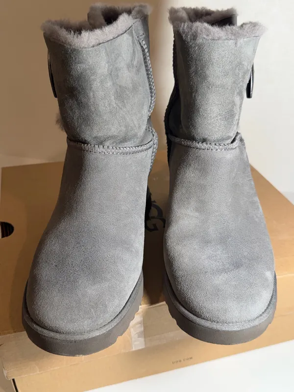 UGG Gray Suede Shearling Ankle Booties - Image 3