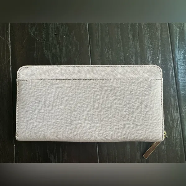 Kate Spade Wallet - Image 2