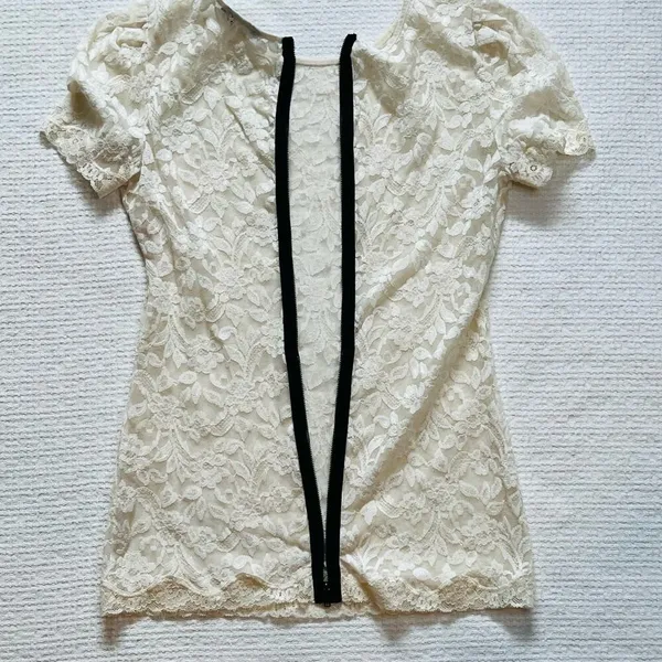 VS MODA Intl Lace Top Y2K Boho Sm Cream Back Zip-Up - Victoria’s Secret Holiday - Image 6
