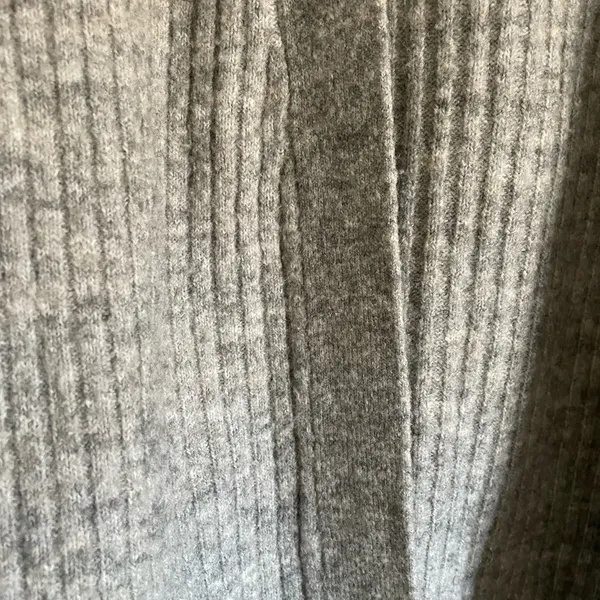 Gray cardigan - Image 2