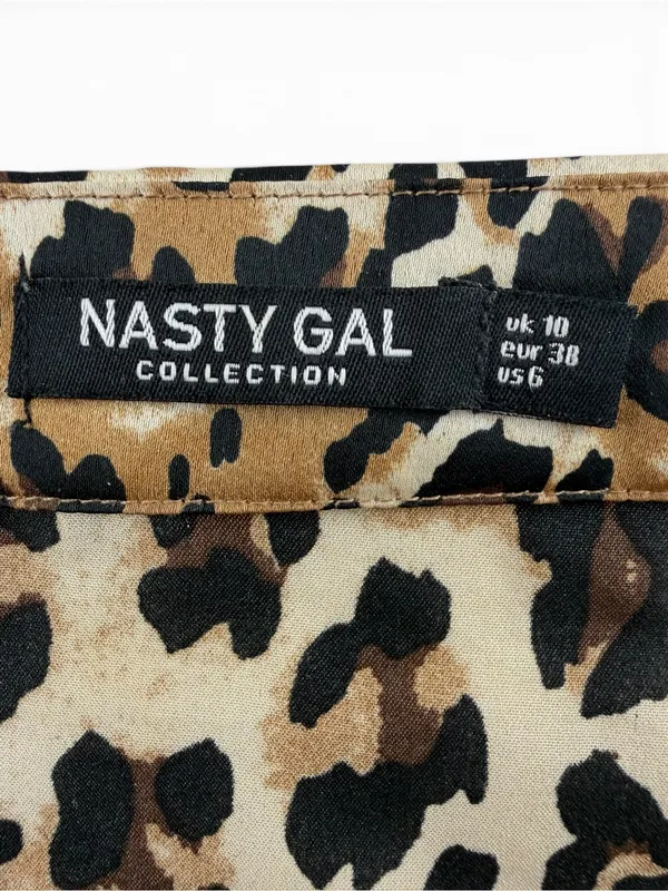 Nasty Gal Leopard Print Mini‎ Skirt Size 6 Y2K Cheetah A-Line Mini - Image 4