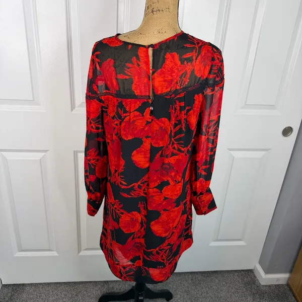 Eva Mendes Red & Black Floral Shift Dress | Size M | Elegant Lace Detail - Image 7
