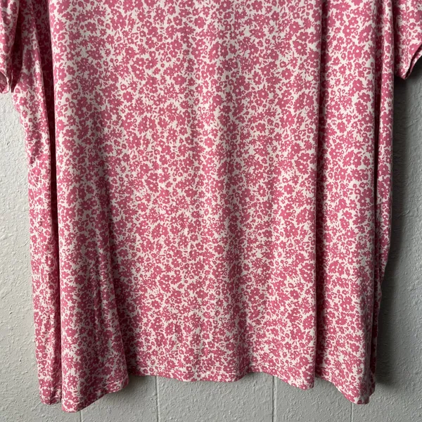 Old Navy Luxe Floral Pink V-Neck Short Sleeve Top Womens XXL Casual Wear Stretch - Image 4
