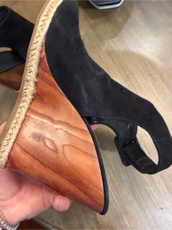 Tory Burch Black Suede Peep-Toe Ankle Wood Strap Wedges Sz 9 - Image 6