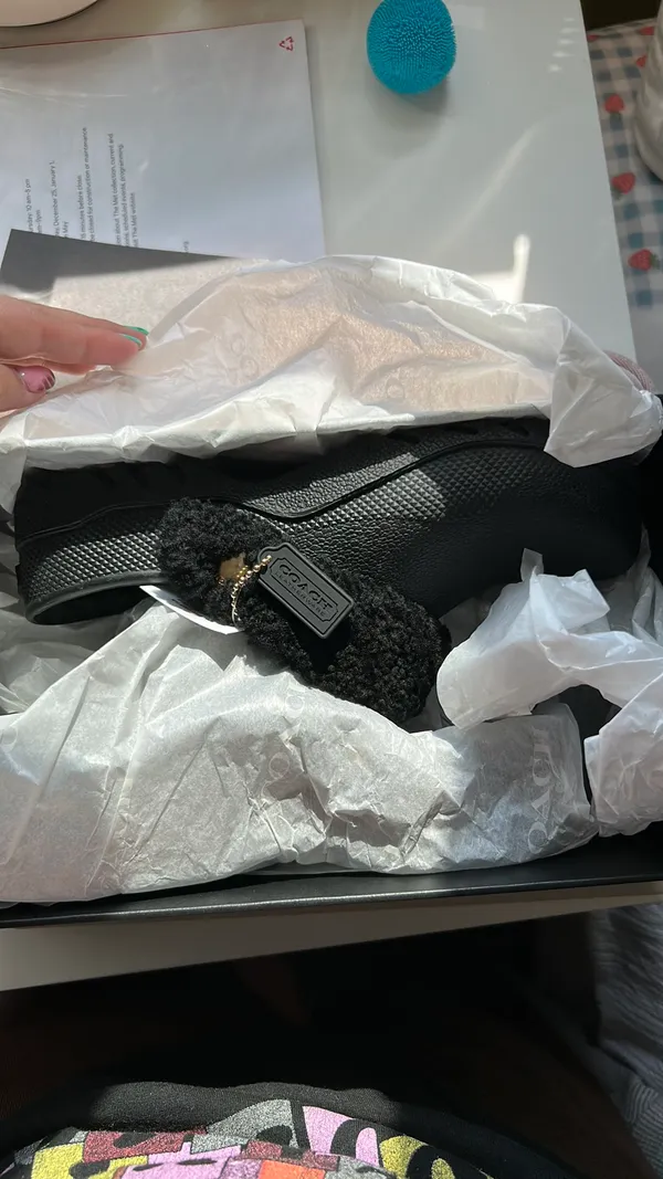 Coach shoes  - Image 3