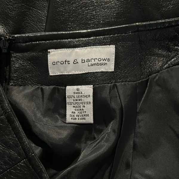 Croft & Barrow Black Pencil Skirt Knee-Length Cocktail - Image 3