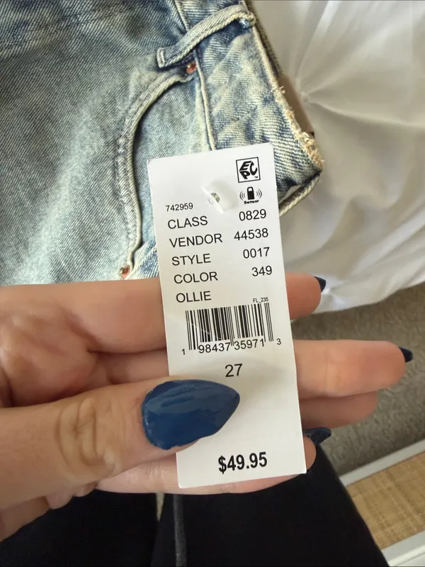 PacSun High-Rise Light Washed Denim Shorts - Image 3