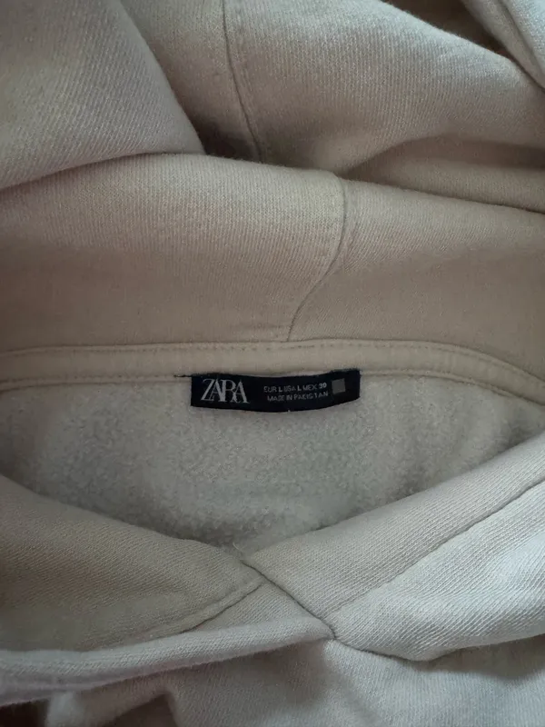 ZARA Cropped Hoodie Cream - Image 3