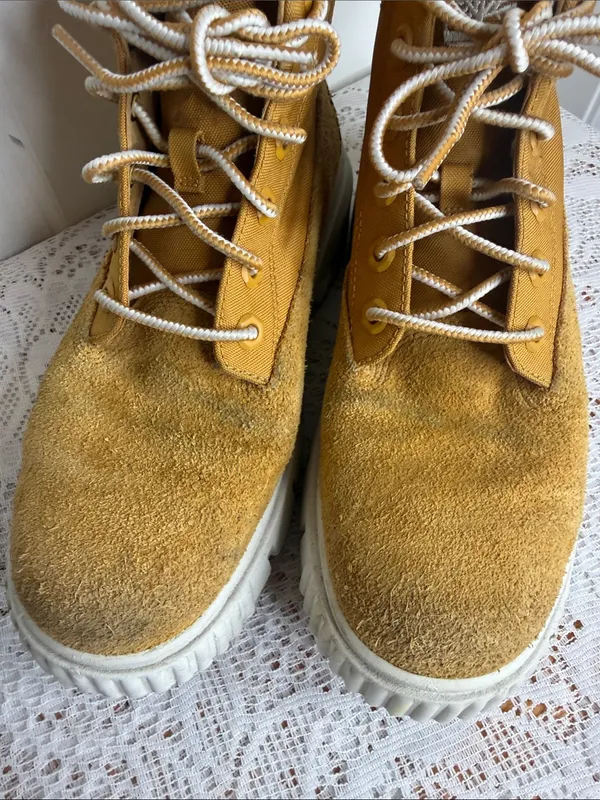 Timberland Women's Greyfield Wheat Suede Lace-Up Lug Moto Boots sz 8 - Image 3