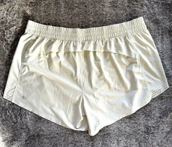 Athleta Hustle Shorts 4.5 Sz XL - Image 7