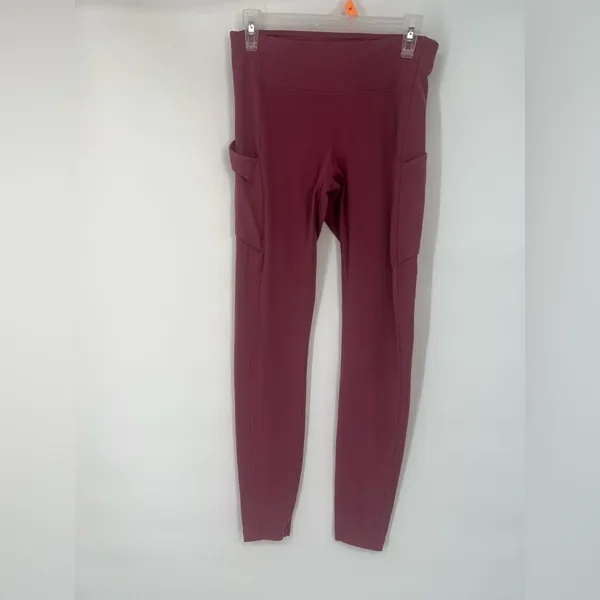 Lululemon  Rose  Leggings size 8 read - Image 8