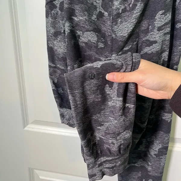 Lululemon Ready To Rulu Pant *Updated Incognito Camo HTR Black / Black Size 4 - Image 4