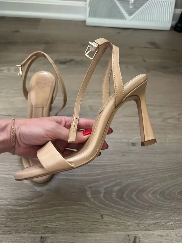 Vince Camuto Nude Heels - Image 6