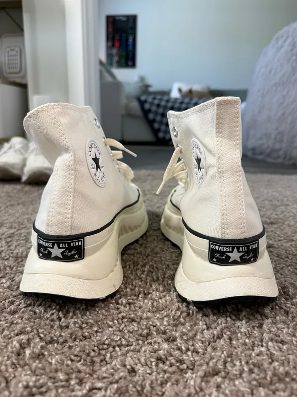 High-Top Platform Converse - Image 2