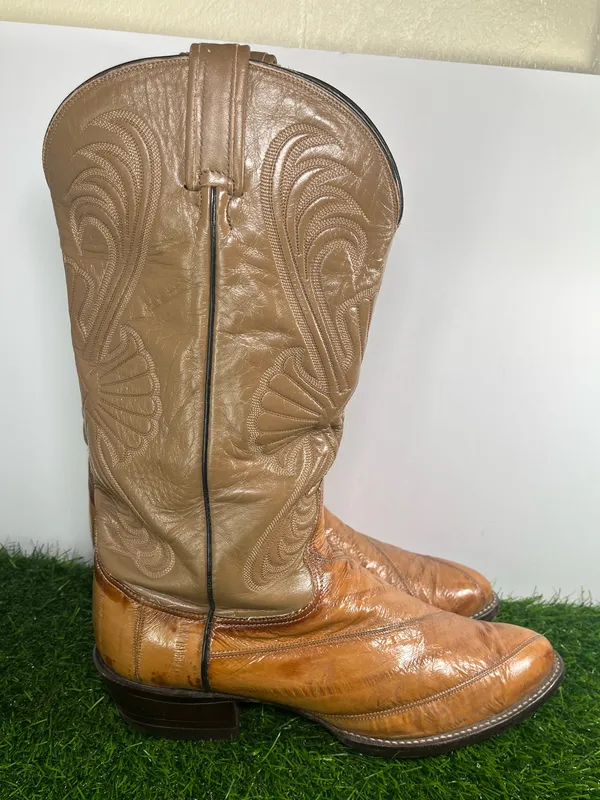 Tony Lama Cowboy Boots Men’s 10.5 D Brown Tan Leather Western - Image 3