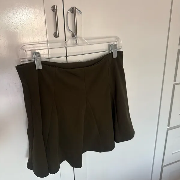 Women’s mini skirt Green Size L - Image 3