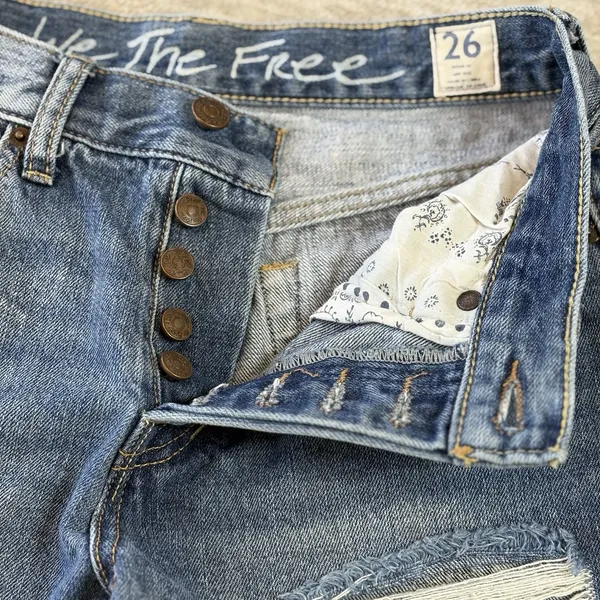We the Free People Shorts Womens 26 Denim Mid Rise‎ Boho Beach Summer Coastal - Image 3