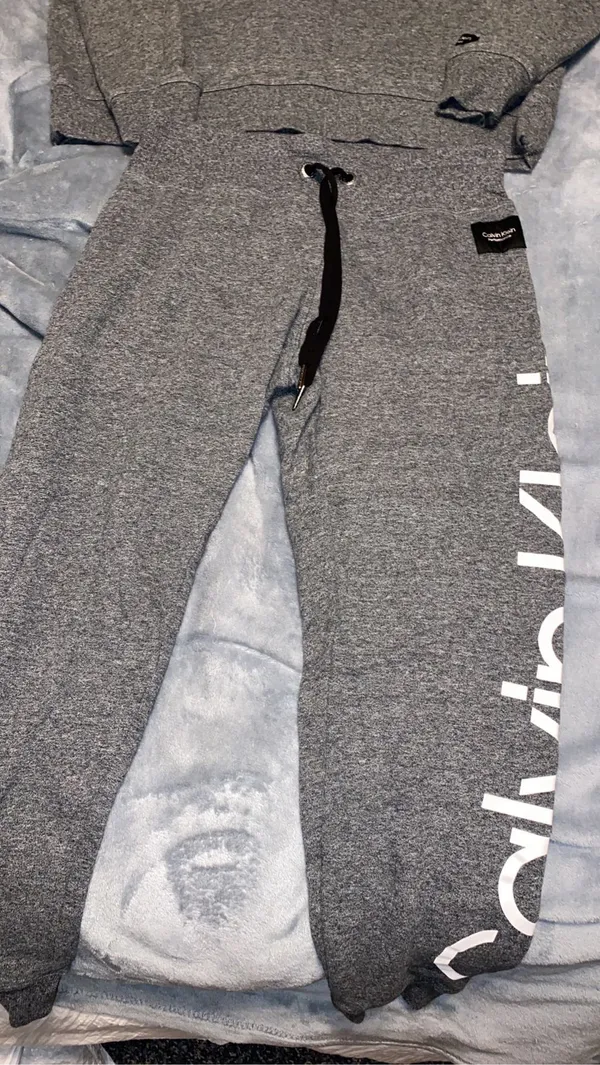 Calvin Klein Sweat Set - Image 2