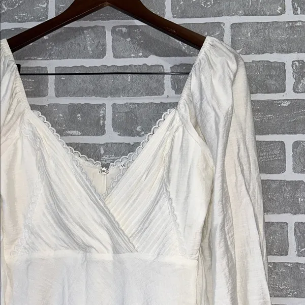 NWT‎ Saints + Secrets White Babydoll Mini Dress Boho Cottagecore Puff Sleeve M - Image 3