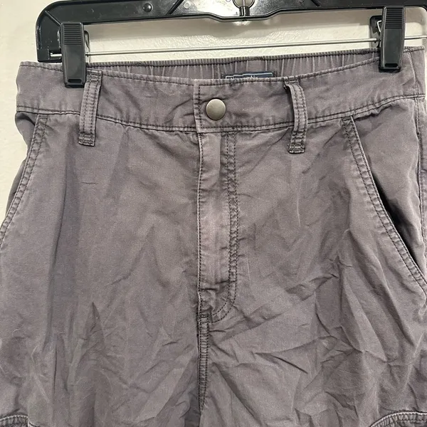 Abercrombie and Fitch, cargo pants! Casual pants in a women's size small regular! - Image 4