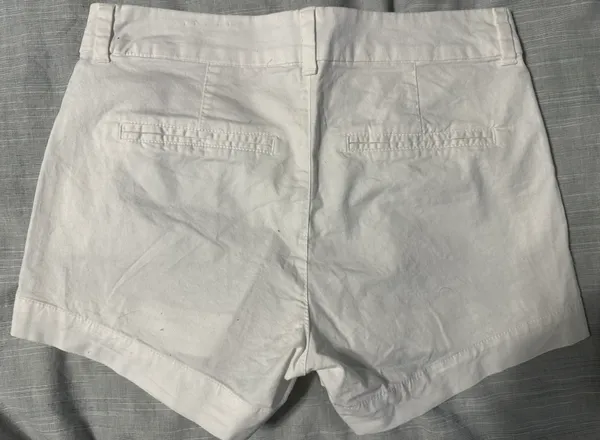 Old Navy White Shorts - Image 2