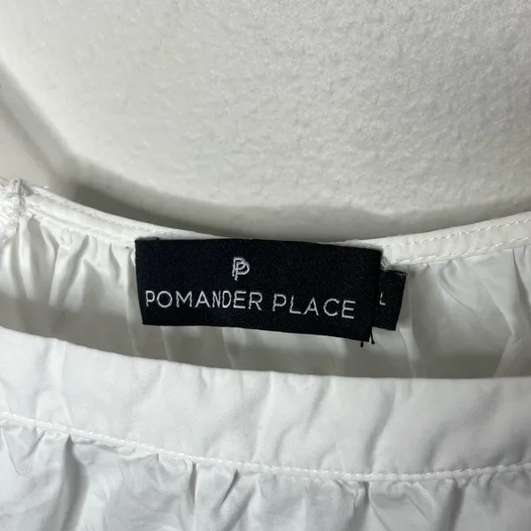 Pomander Place Tuckernuck White Tinsley Puff Sleeve Babydoll Blouse Top - Image 8