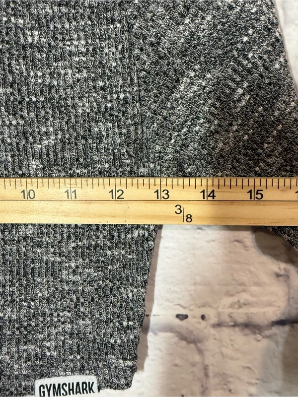 Gymshark Heathered Charcoal Short Sleeve Crop Top, Small - Image 3