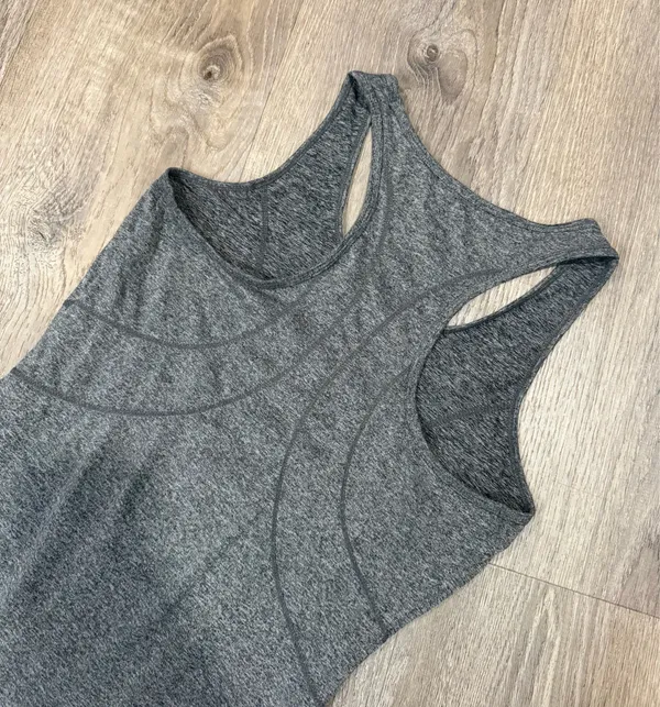 Reebok Tank Top - Image 5